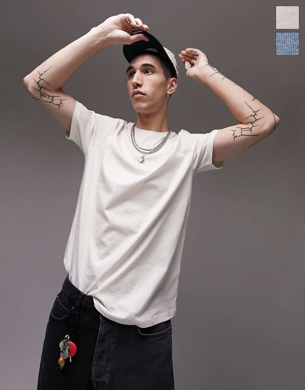

Комплект классических футболок из двух экрю и голубых цветов Topman, Синий
