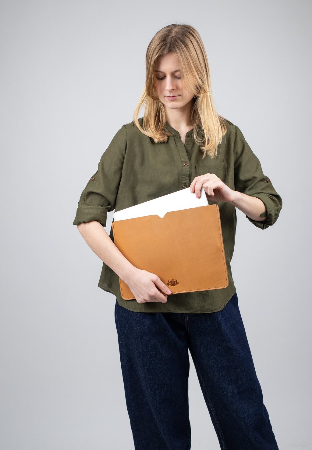 

Сумка для ноутбука SLEEVE 15" RORY SID & VAIN, цвет braun cognac