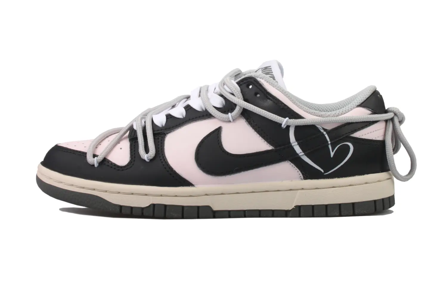 

Женские туфли Nike Dunk Low Skate