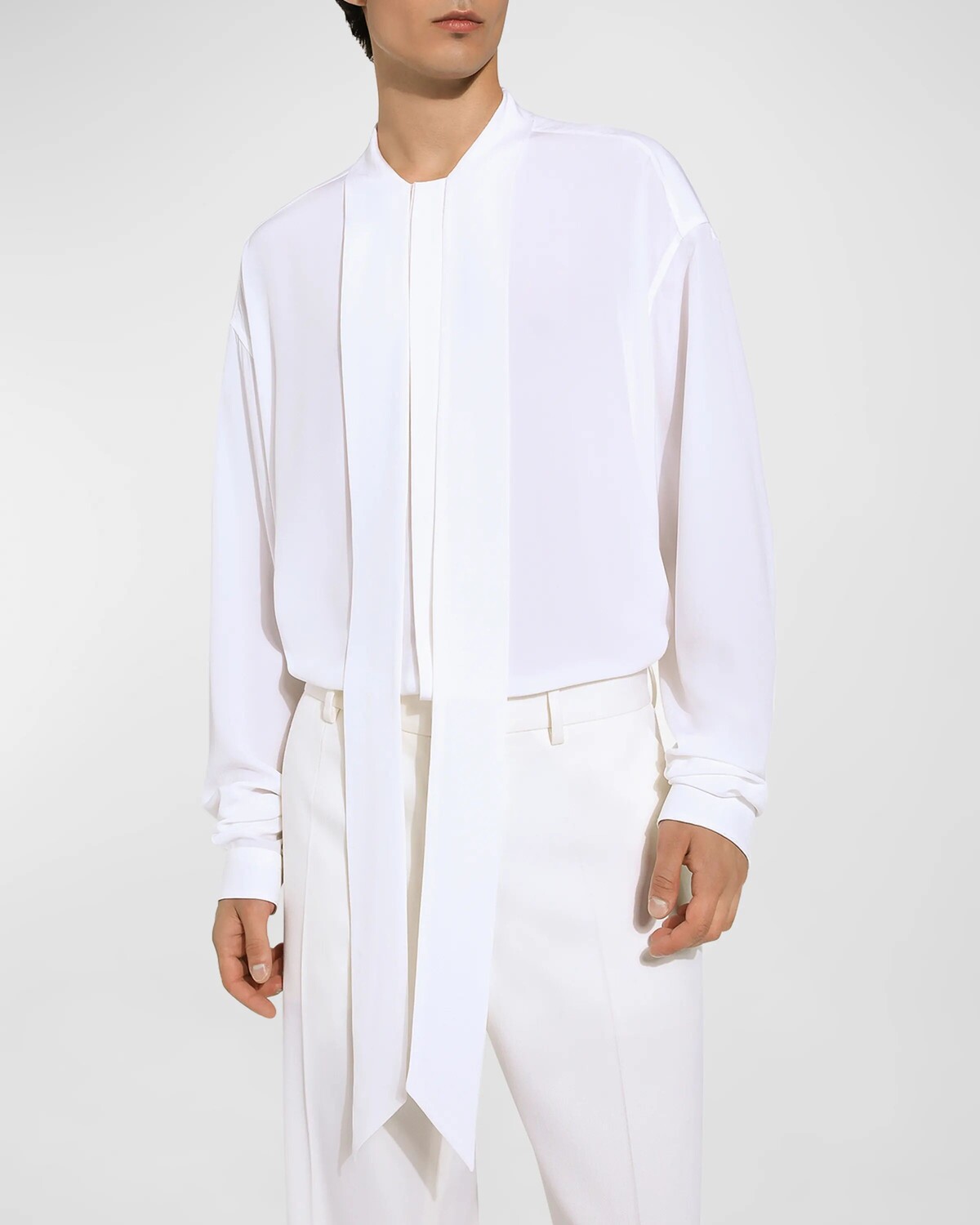 

Мужская рубашка из крепдешина с шарфом Dolce&Gabbana, цвет White