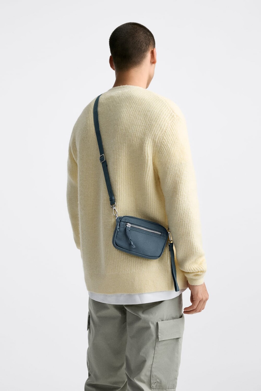 

Мягкая тканая большая сумка ZARA, синий