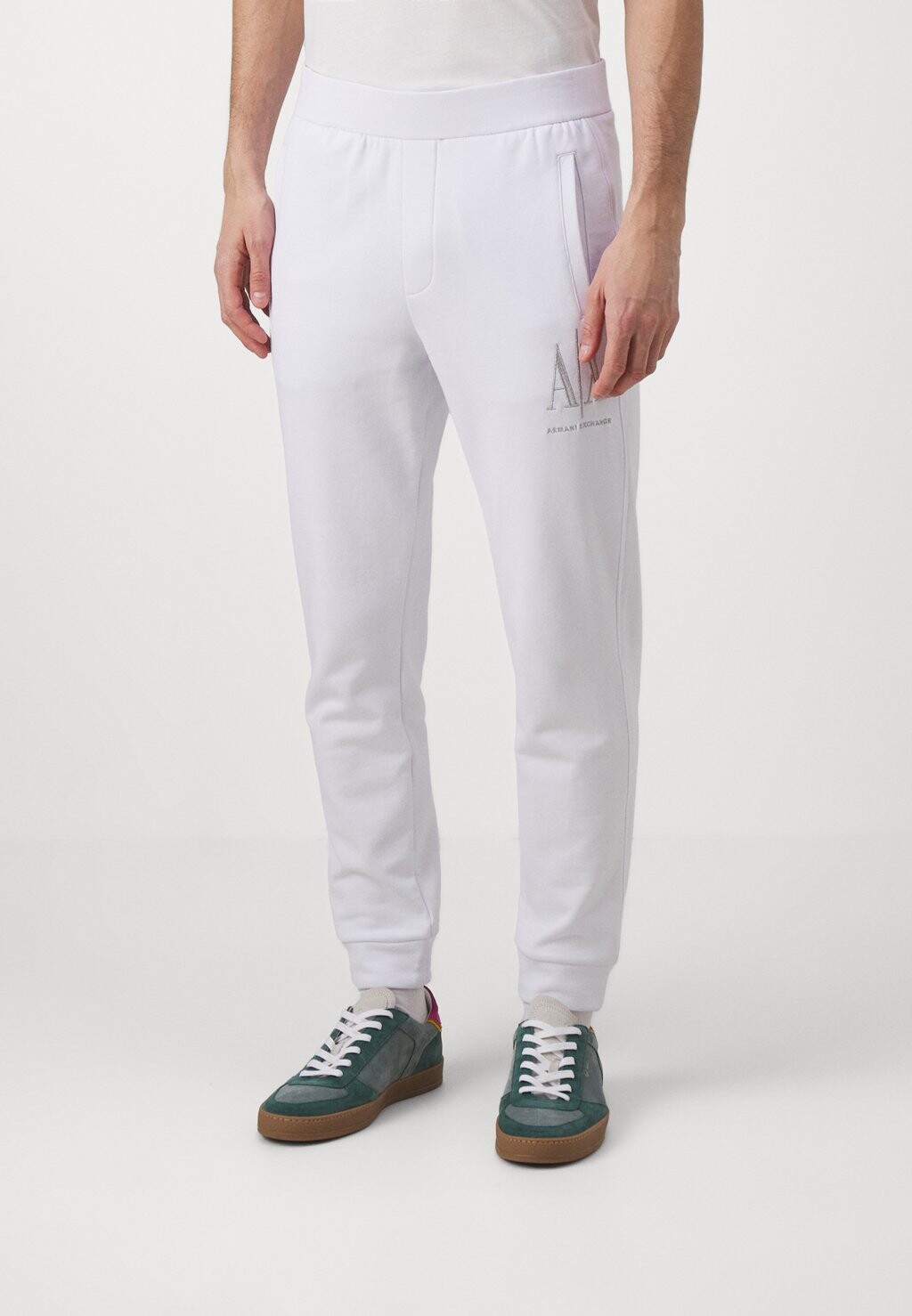 

Тренировочные брюки Armani Exchange, белый