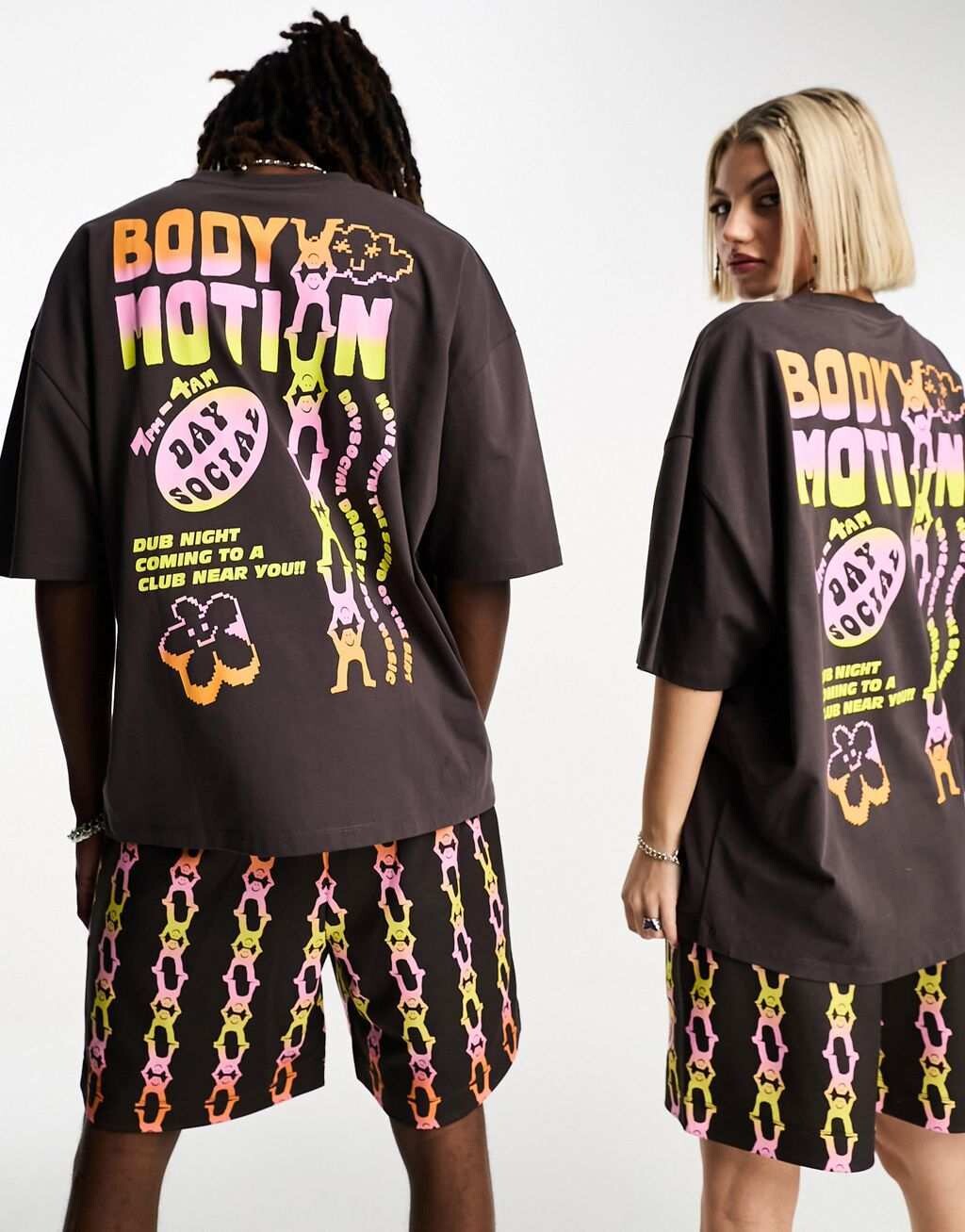 

Коричневая объемная футболка унисекс с принтом Body Motion на спине ASOS Daysocial, Коричневый