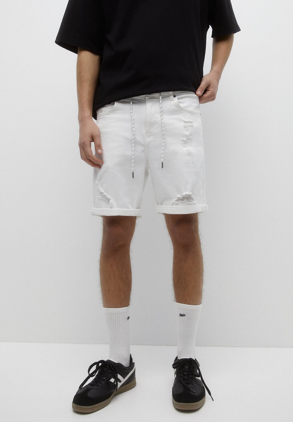 

Джинсовые шорты PULL&BEAR