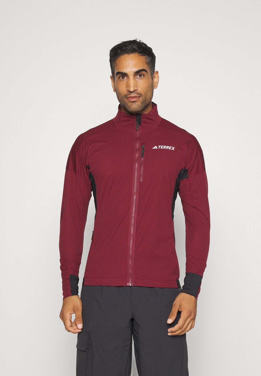 

Куртка Adidas Terrex БЕГОВЫЕ ЛЫЖИ TERREX XPERIOR, темно-красный