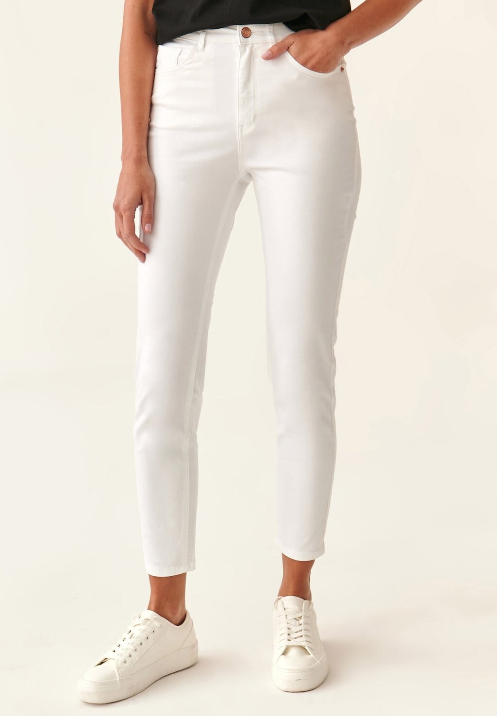 

Джинсы Slim fit TATUUM