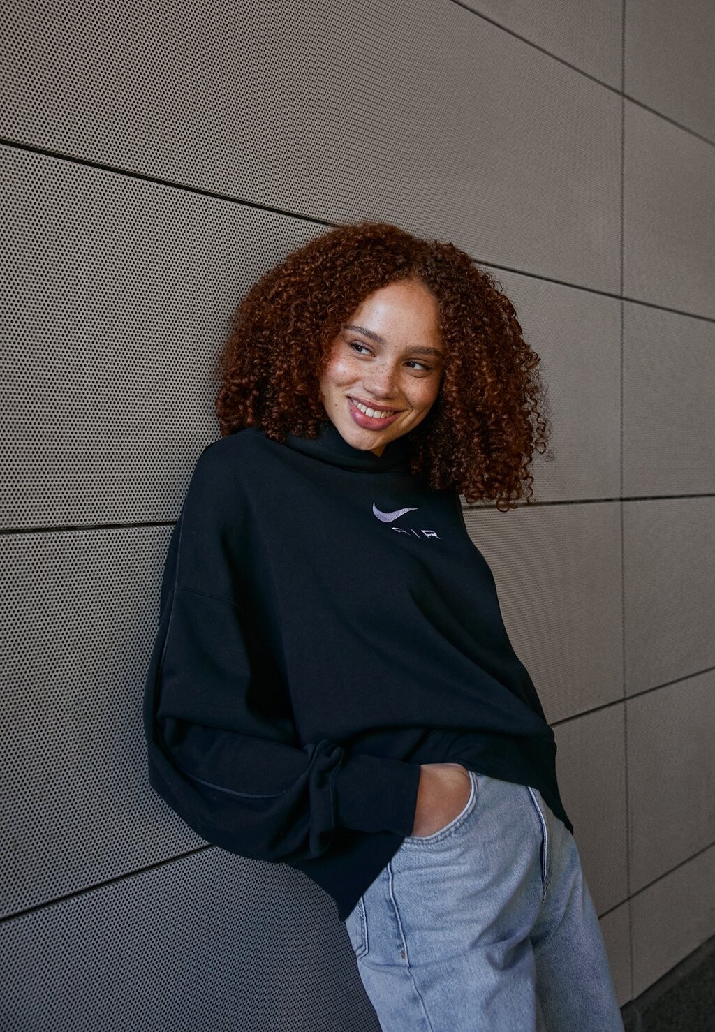

Джемпер Nike, черно-белый, Черный