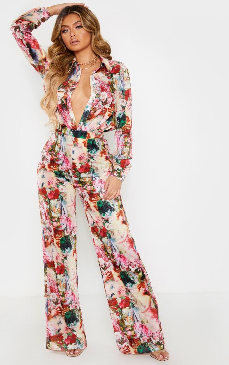 

PrettyLittleThing Широкие брюки с принтом Rose Femme Renaissance