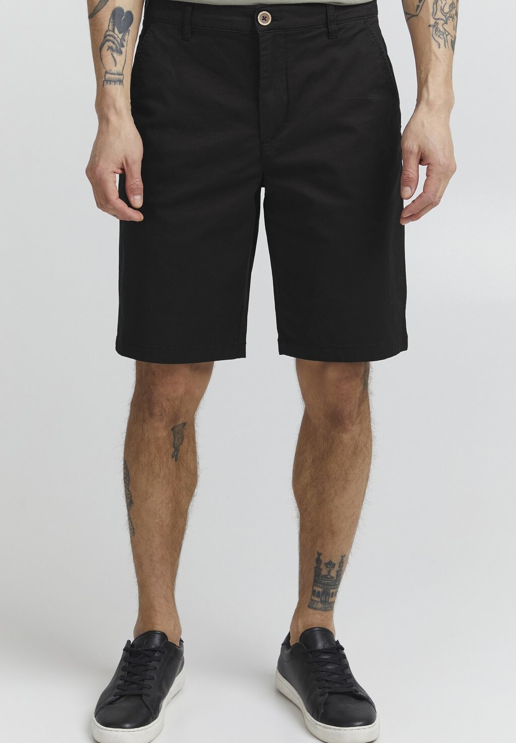 

Шорты SDBISHOP Solid, цвет true black