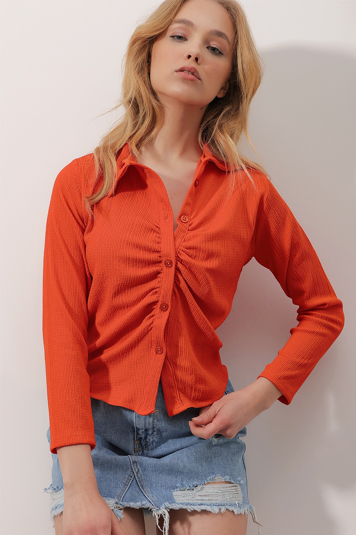 Рубашка - Оранжевая - Приталенный крой Trend Alaçatı Stili, оранжевый