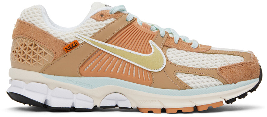 

Разноцветные кроссовки Nike Zoom Vomero 5