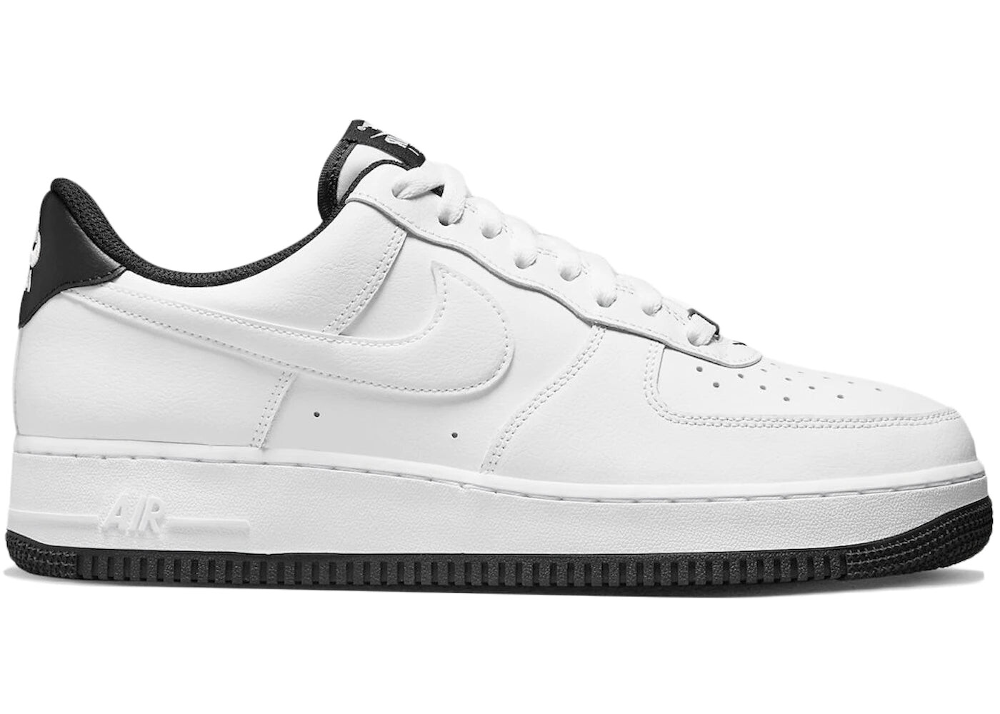 

Кроссовки Nike Air Force 1 Low (2022), белый / черный
