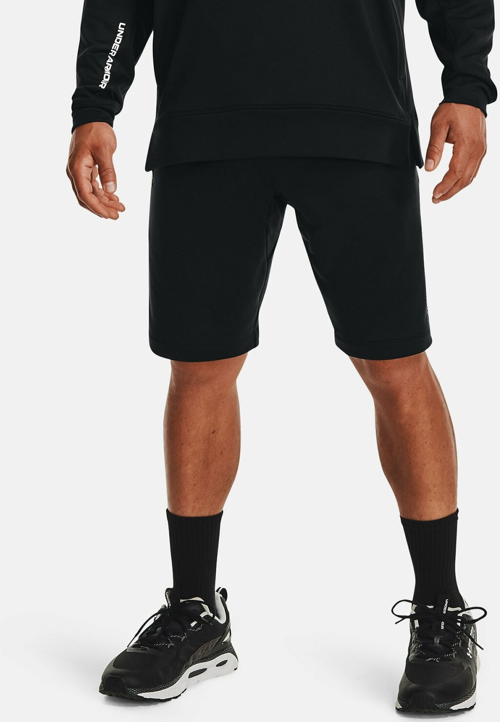 

Спортивные шорты TERRY Under Armour, цвет black