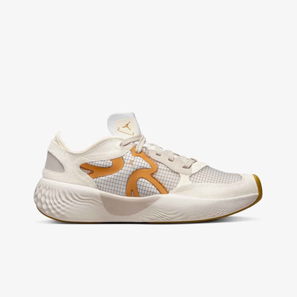 

Кроссовки Delta 3 Low 'Orewood Brown' Jordan, коричневый