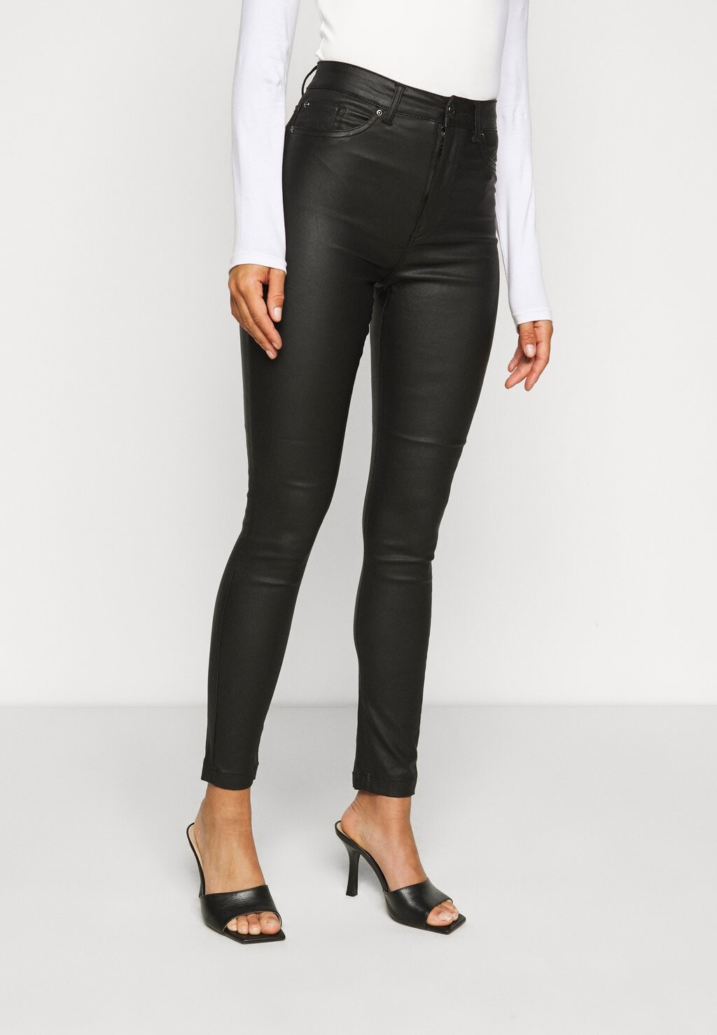

Джинсы Skinny Fit ONLY, черный