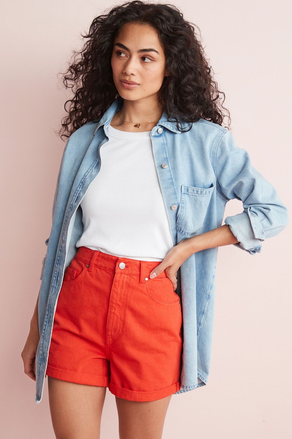

Джинсовые шорты Mom Fit Next, красный