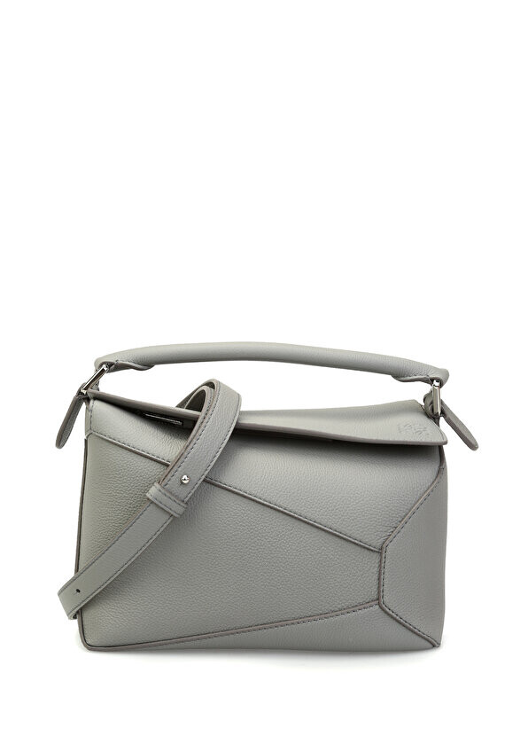 

Серая женская кожаная сумка puzzle Loewe