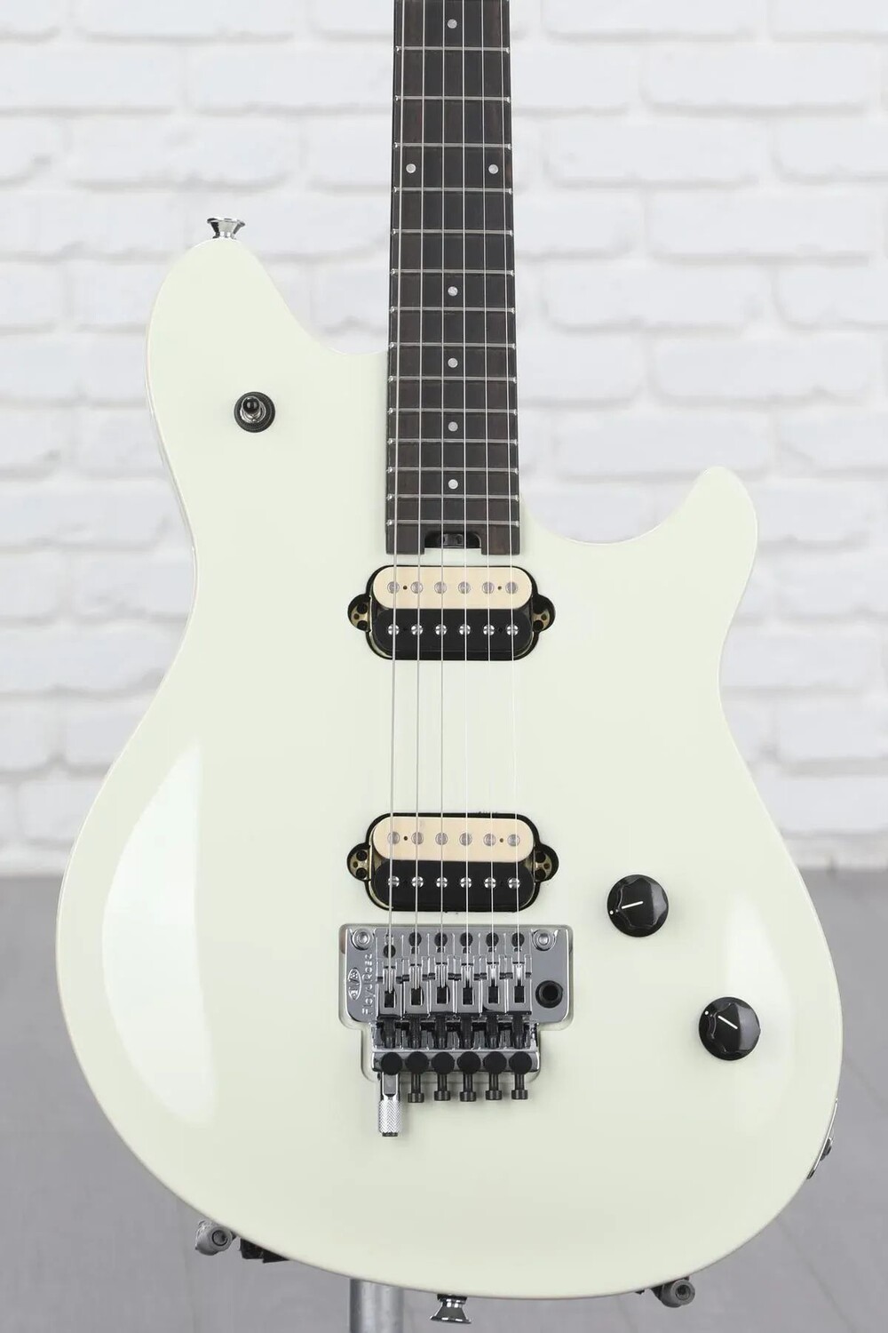 

Специальная электрогитара EVH Wolfgang - слоновая кость