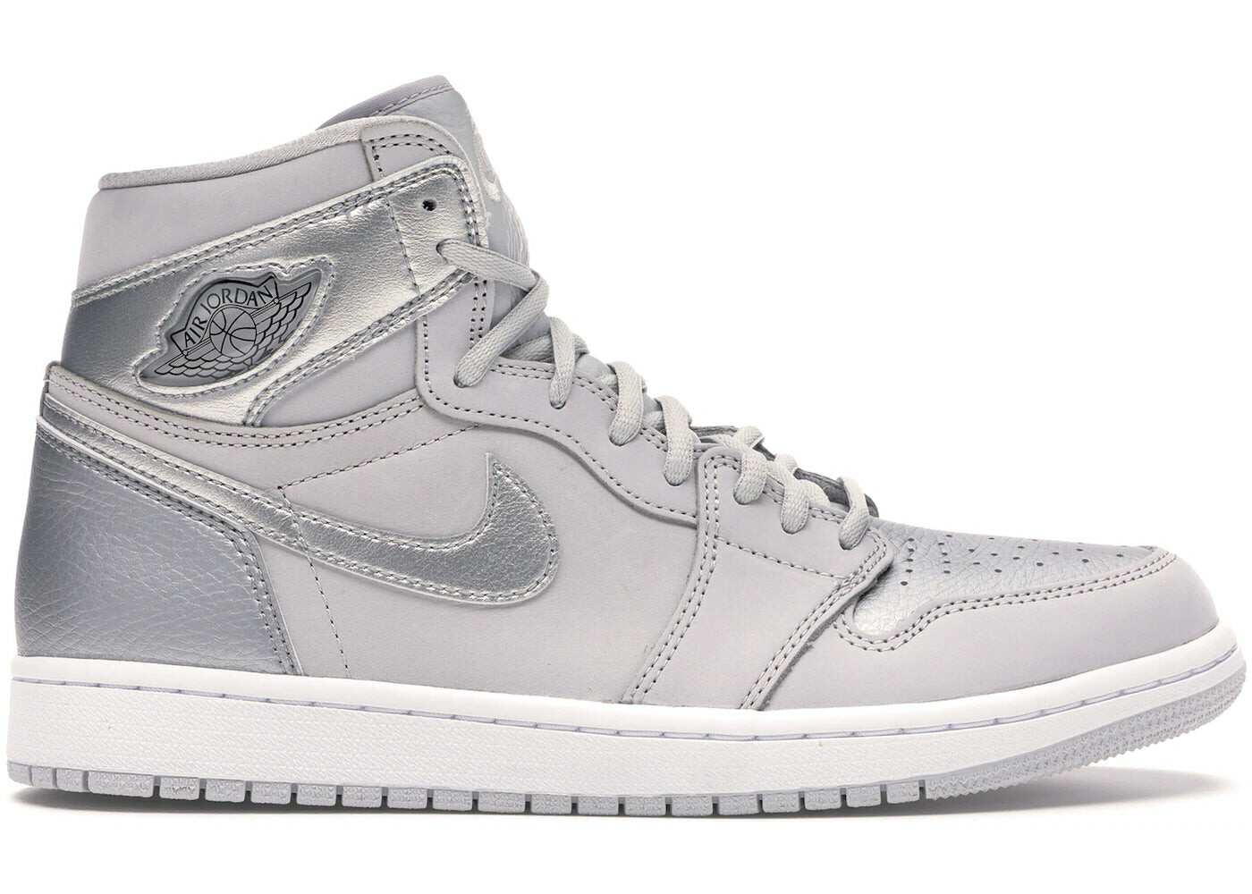

Кроссовки Nike Air Jordan 1 Retro High CO Japan (2020), серый / серебристо-белый металлик