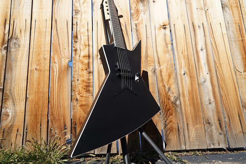 Электрогитара Dean Zero Select Fluence - Black Satin 6-String Electric Guitar