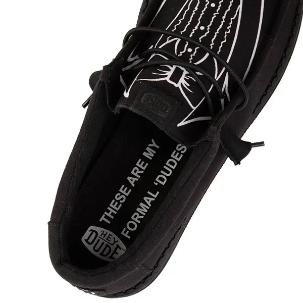 

Слипоны Mens HEYDUDE Wally Tuxedo Slip-On Casual Shoe, черный
