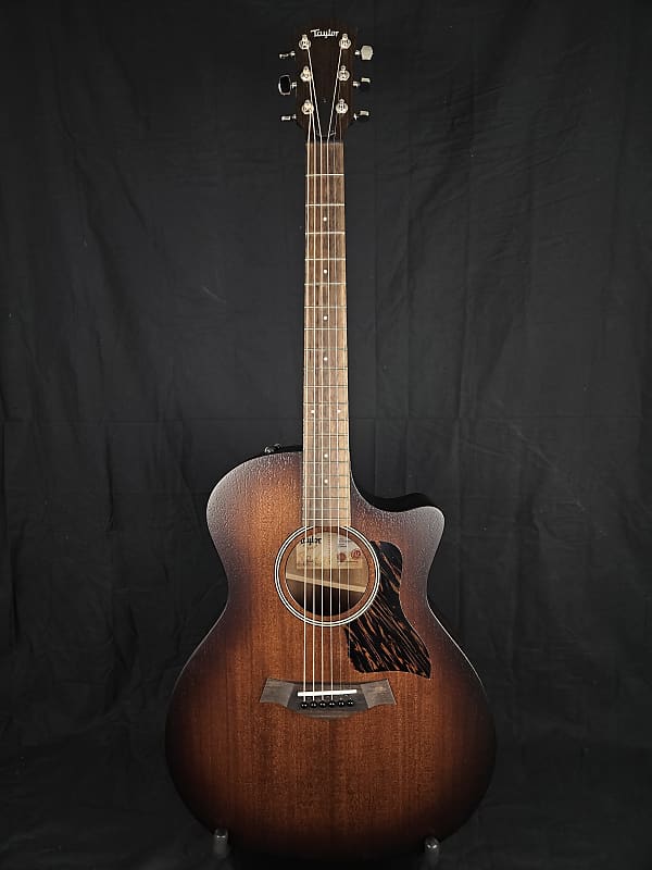 Акустическая гитара Taylor American Dream AD24ce 2023 - Present - Shaded Edgeburst фотографии