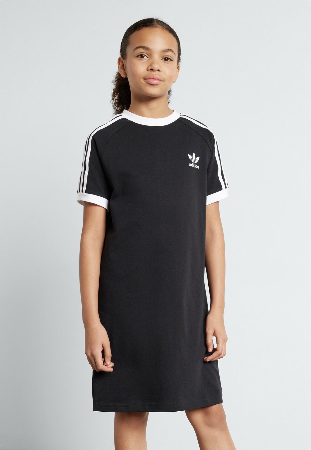 

Футболка с принтом Adicolor adidas Originals, черный