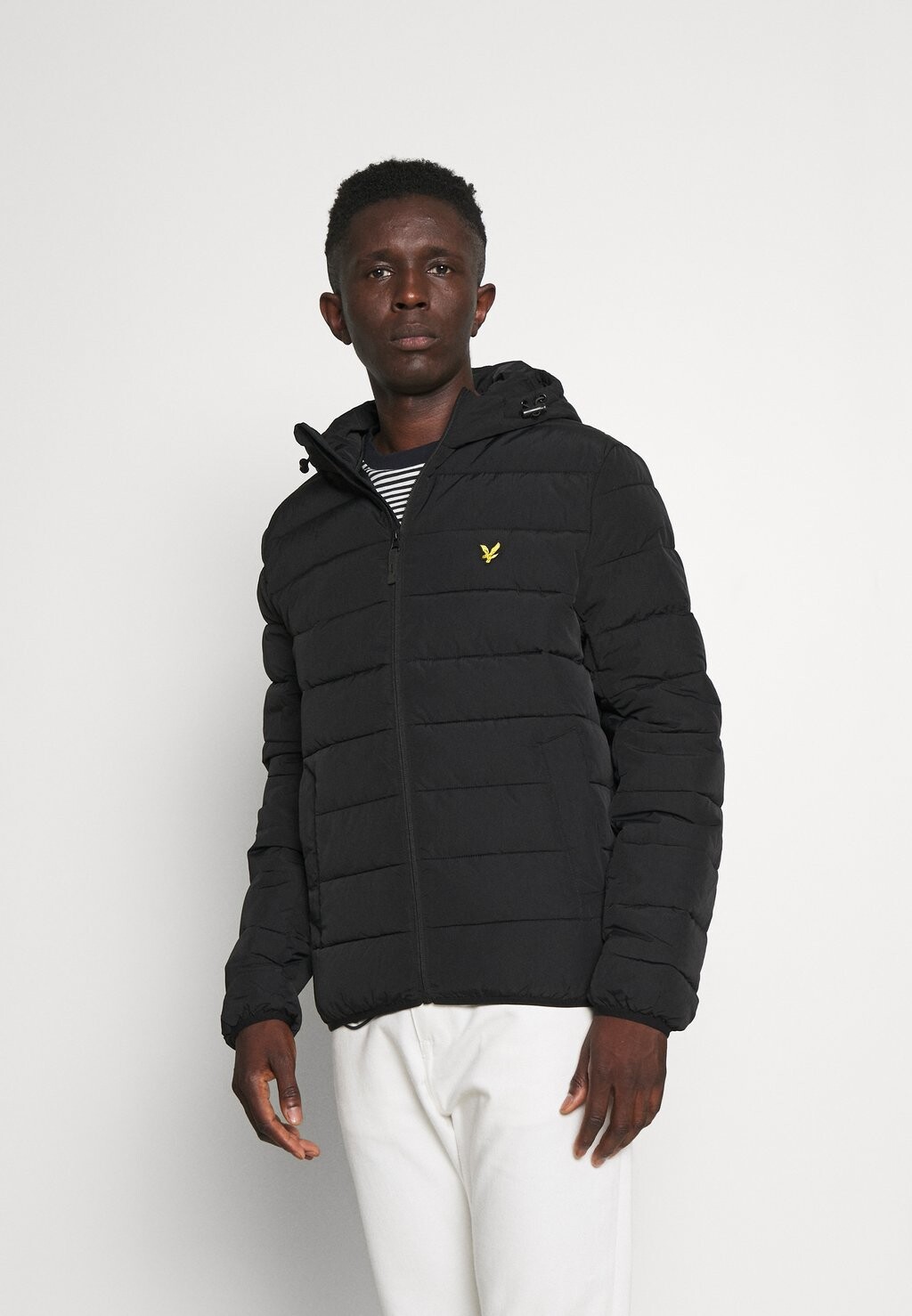 

Демисезонная куртка Lyle & Scott