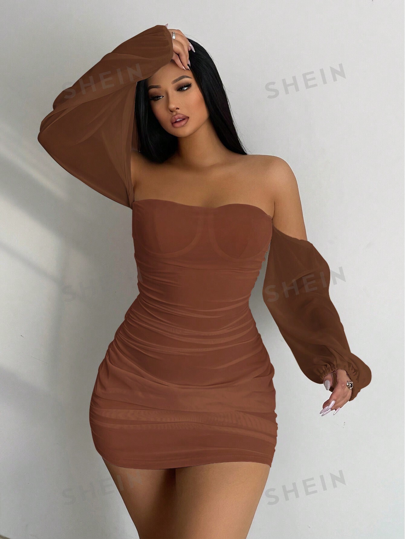 SHEIN SXY Однотонное плиссированное платье узкого кроя на одно плечо, кофейный коричневый