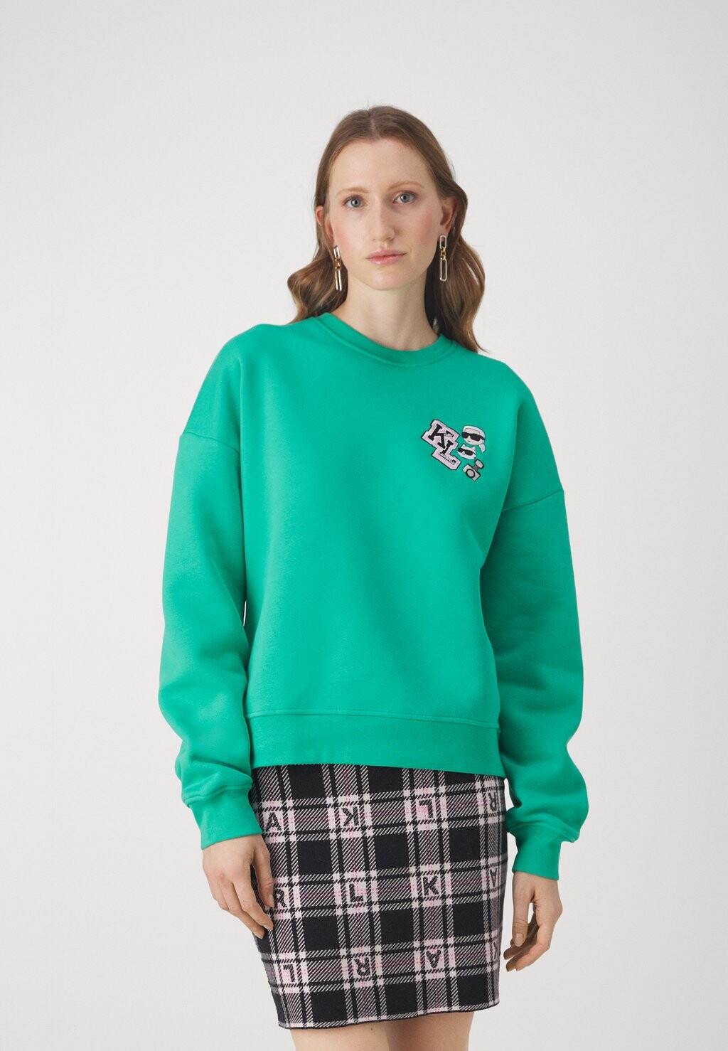 

Толстовка KARL LAGERFELD VARSITY, цвет gumdrop green