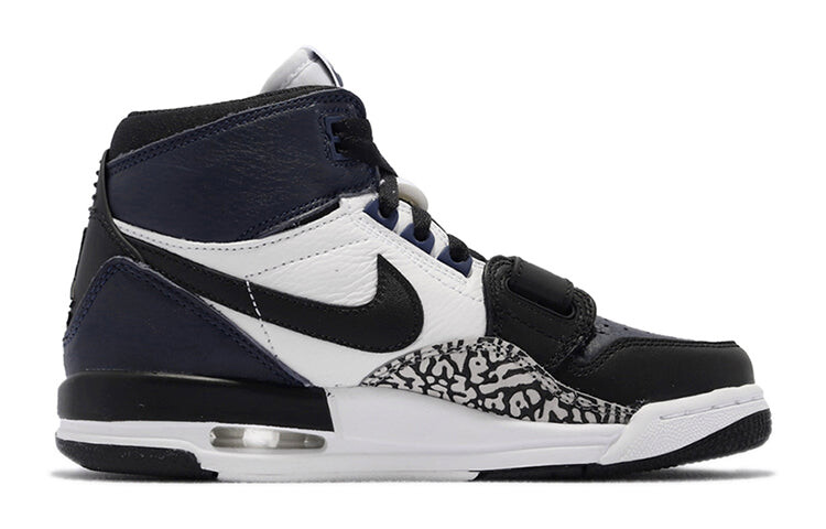 

Кроссовки женские баскетбольные Air Jordan 312
