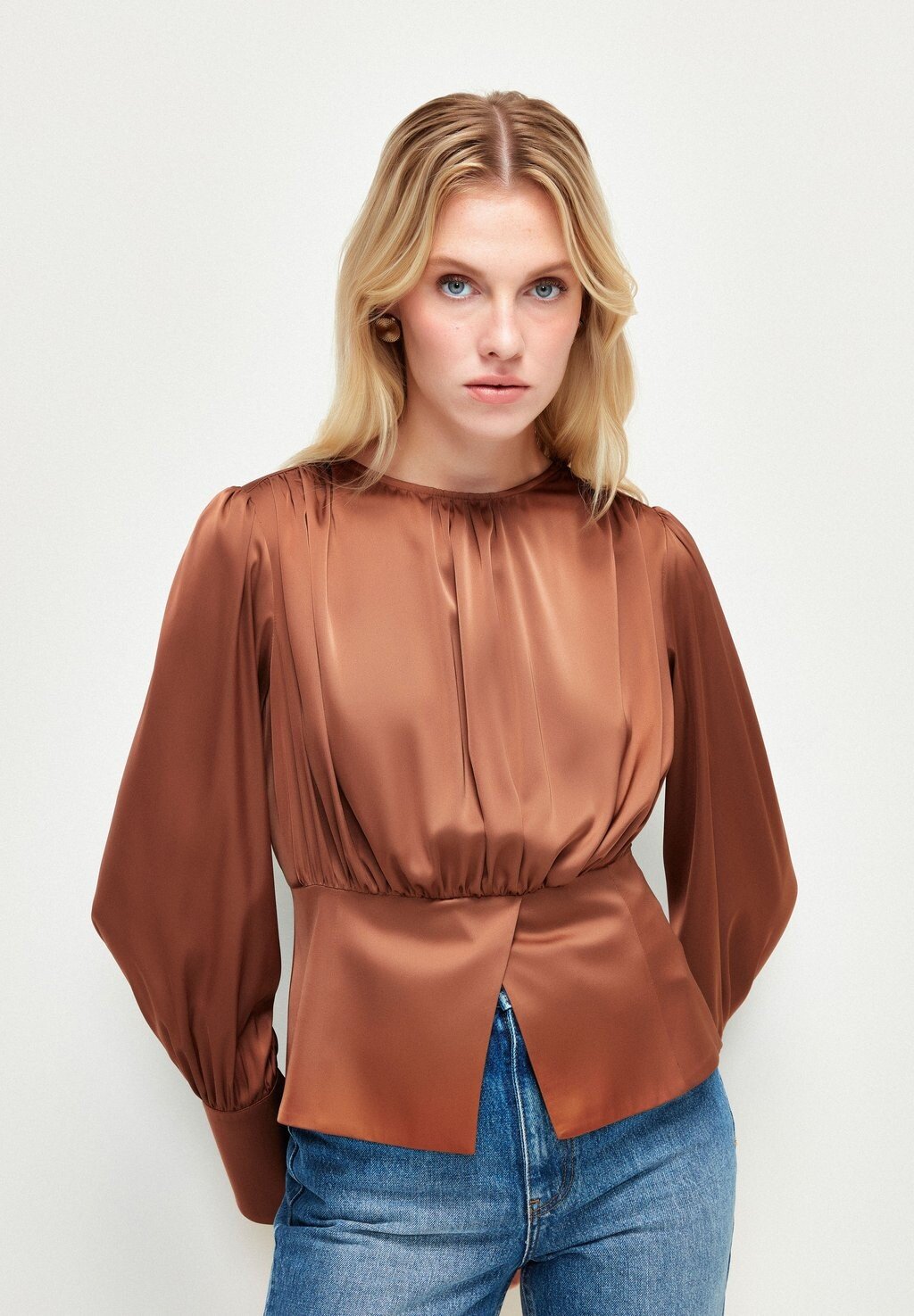 

Блузка Shirred adL, цвет camel