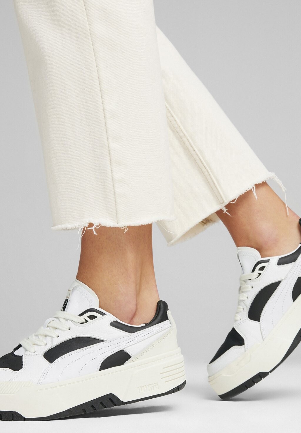 

Кроссовки низкие CA FLYZ PRM SNEAKERS Puma, цвет black warm white