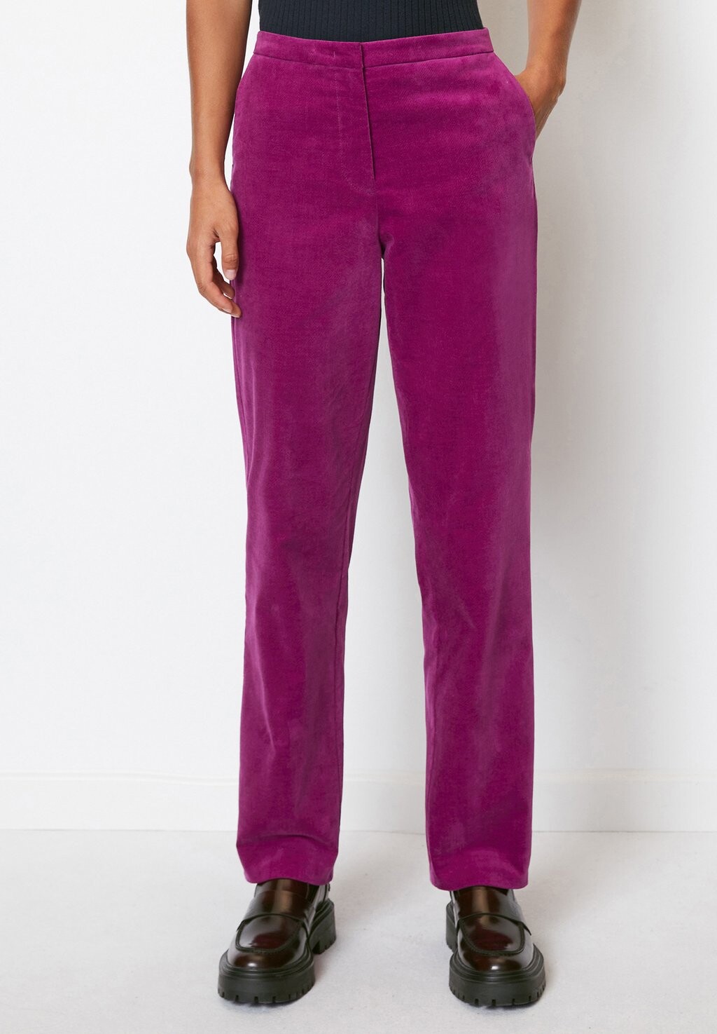 

Брюки из ткани STRAIGHT Marc O'Polo, фиолетовый