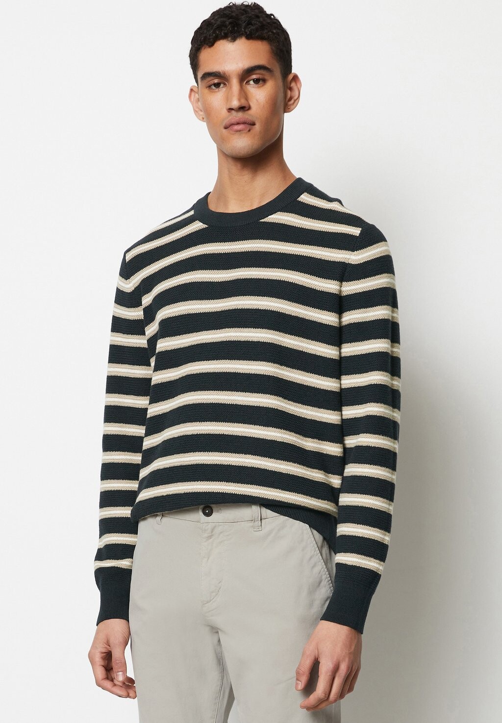 

Вязаный свитер CREWNECK STRIPES RACKING TRI-COLOR Marc O'Polo, цвет dark navy