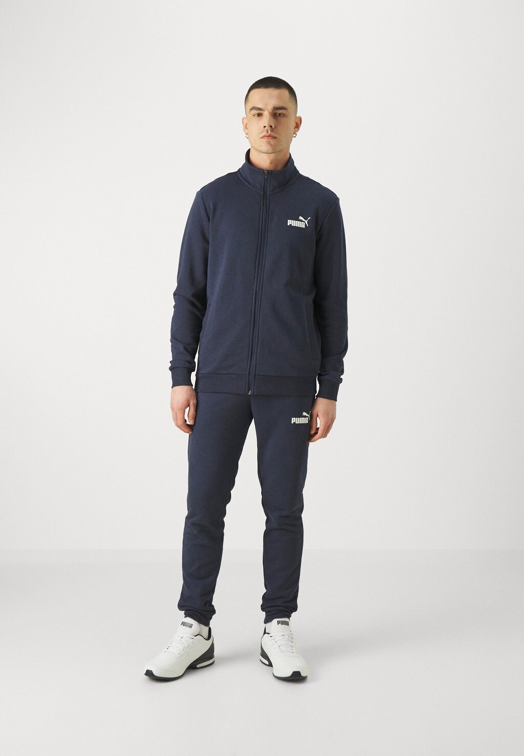 

Спортивный костюм Puma, цвет club navy