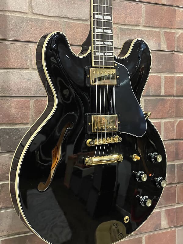 

Электрогитара Gibson ES-345 - Ebony Gold Hardware