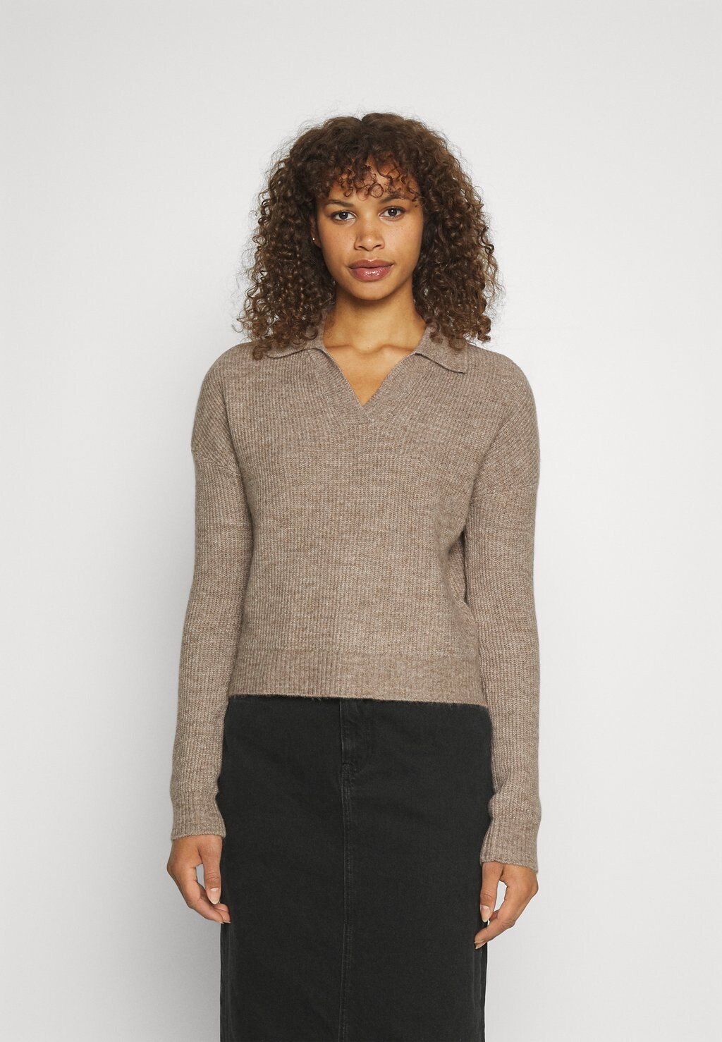 

Свитшот PIECES Tall PCSILLE COLLAR NECK, цвет taupe grey