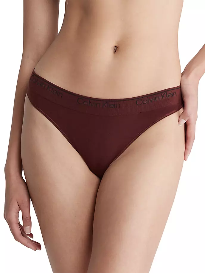 

Бесшовные стринги Modern Cotton Naturals Calvin Klein, цвет rum raisin