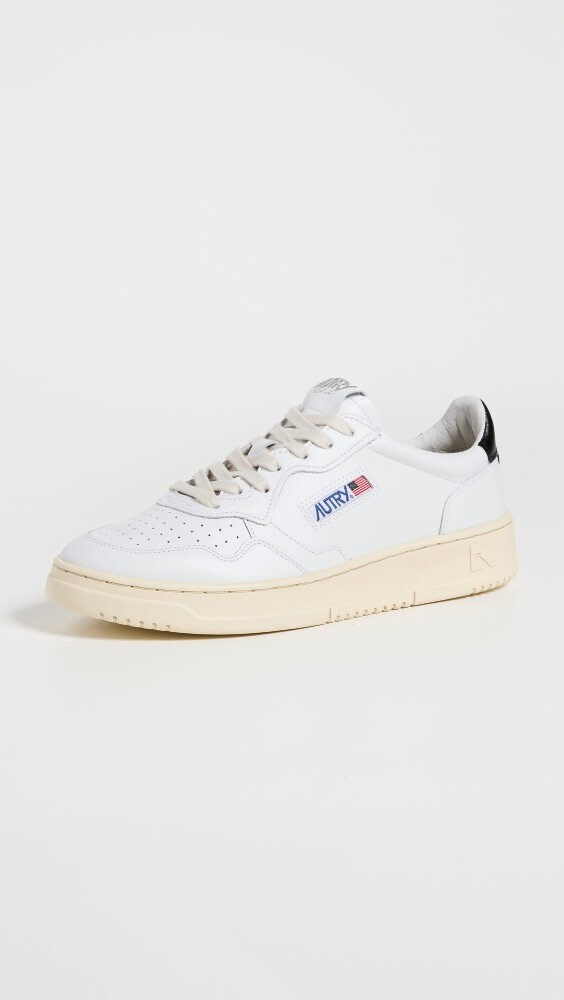

Кроссовки Autry Medalist Low Top, белый
