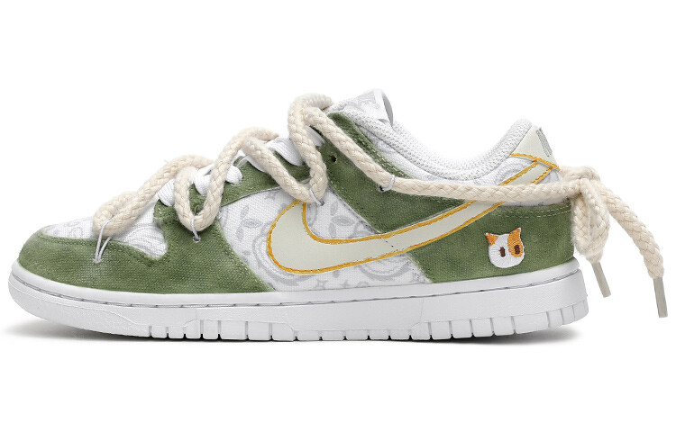 

Женские туфли Nike Dunk Low Skate
