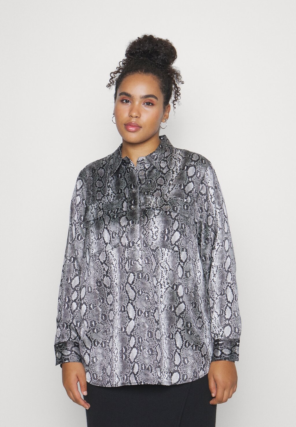 

Блузка MICHAEL Michael Kors ADDER PULL OVER, черный