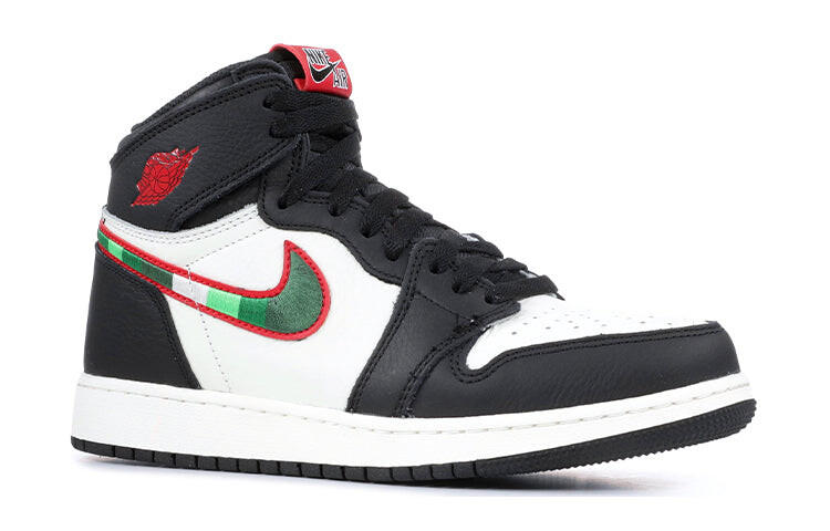 

Кроссовки Air Jordan 1 Retro