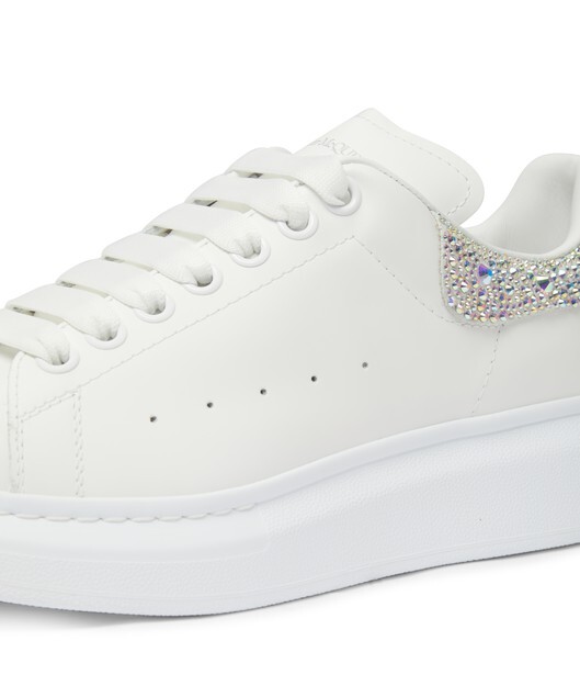 

Кроссовки оверсайз с заклепками Alexander Mcqueen