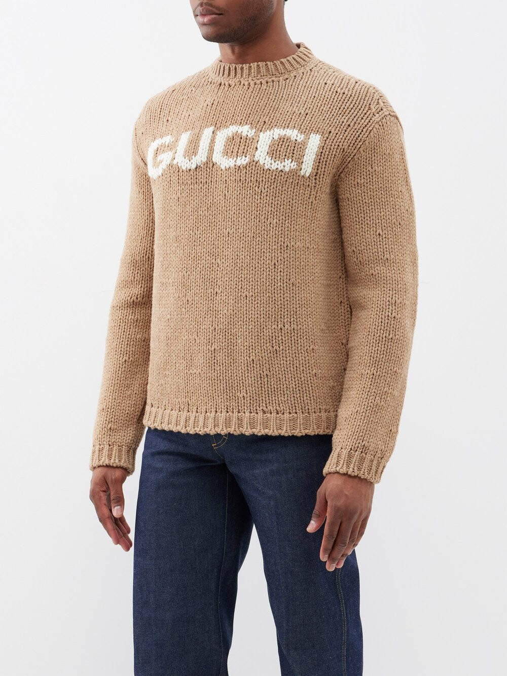 

Шерстяной свитер с круглым вырезом и жаккардовым логотипом Gucci, бежевый