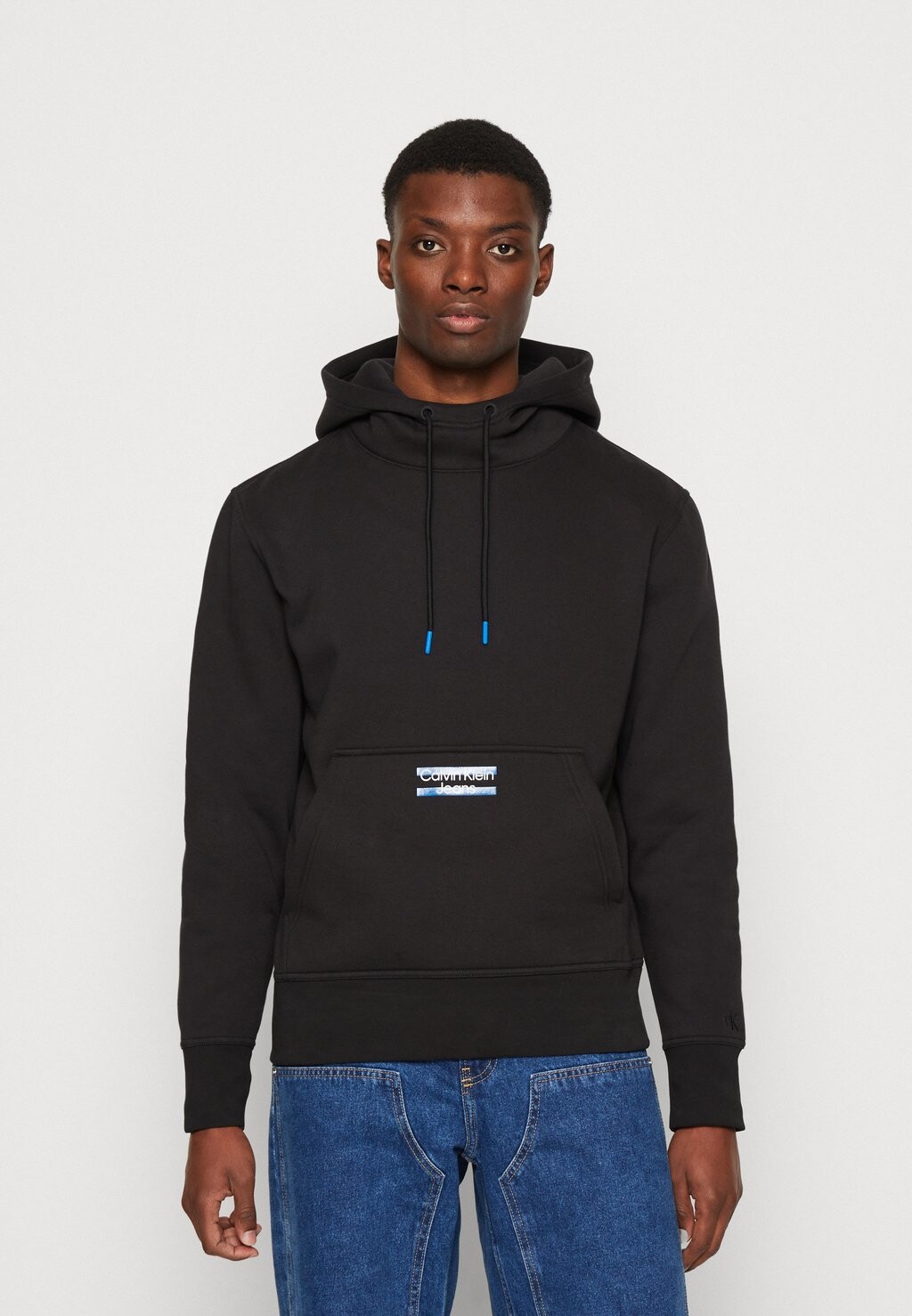 

Толстовка с капюшоном Calvin Klein Jeans