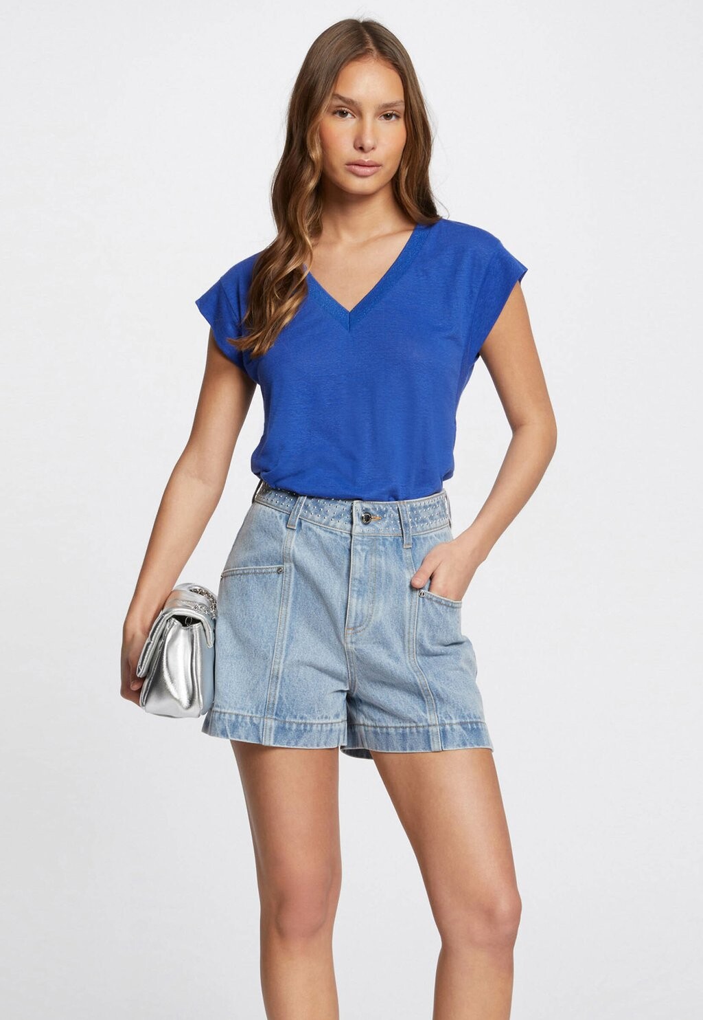 

Базовая футболка Short-Sleeved With V-Neck Morgan, синий электрик