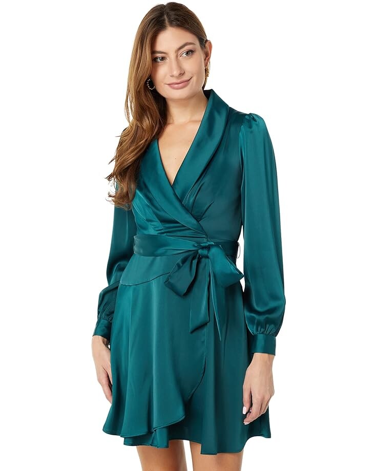 

Платье Vince Camuto Crepe Back Satin Long Sleeve Faux Wrap Fit-and-Flare with Self Sash, цвет Hunter