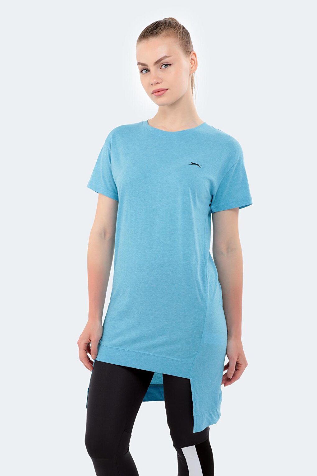 Женская футболка MINATO синяя SLAZENGER