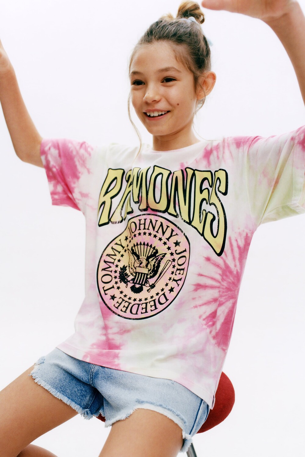 

Футболка ramones , окрашенная с узлами Zara, розовый